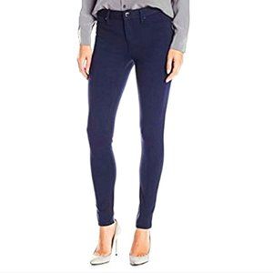 Super Soft and Stretch *NWOT* Calvin Klein* Navy 12